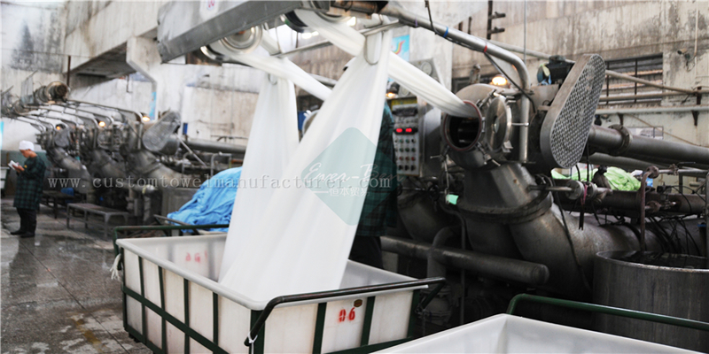 China Custom white cleaning Towel Dying Factory Custom Towel Color Supplier